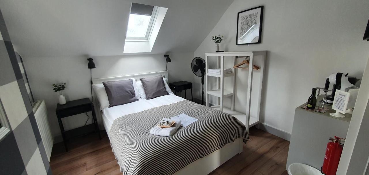 Pasta Factory Guest Rooms Galway Buitenkant foto