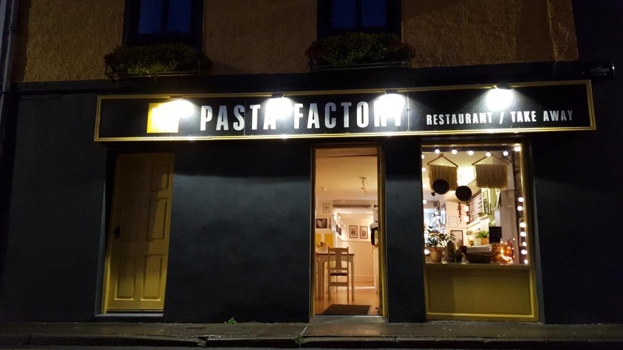 Pasta Factory Guest Rooms Galway Buitenkant foto