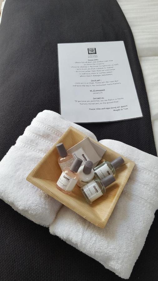 Pasta Factory Guest Rooms Galway Buitenkant foto