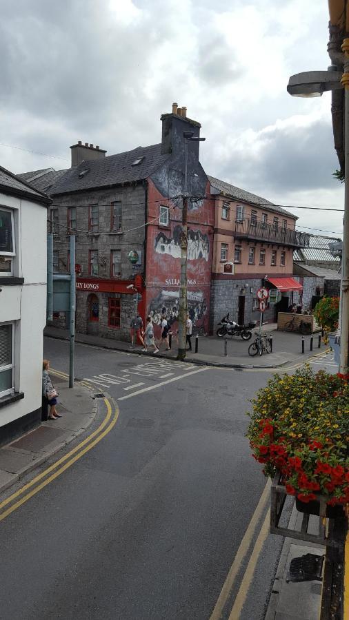 Pasta Factory Guest Rooms Galway Buitenkant foto